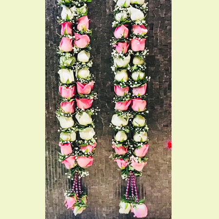 Garlands(roses with gypsy flowers) game activity rent in Jorhat